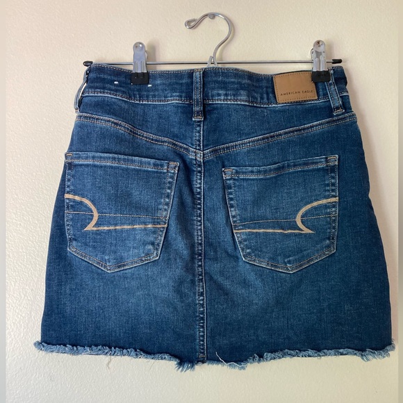 American Eagle denim mini skirt Size 2 - Picture 2 of 4